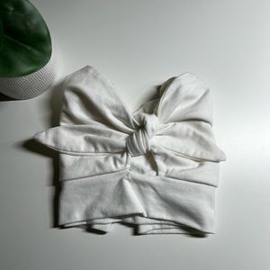 white tied front top tank top